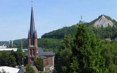 Kir­chen­re­no­vie­rung St. Joseph hat begon­nen — Umzug in die Heilig-Kreuz-Kirche