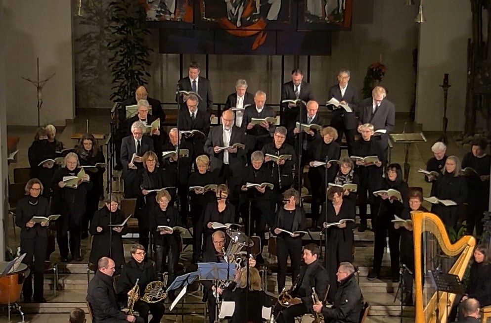 Chor-und Orches­ter­kon­zert mit Krö­nungs­mes­se von Mozart in St. Joseph